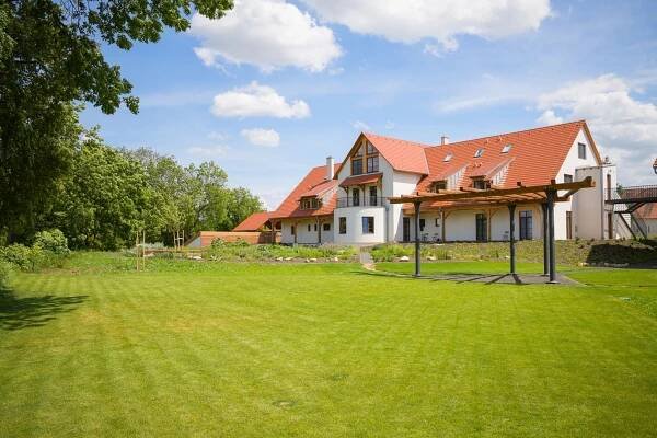 Dvůr Perlová Voda - luxusní resort s vlastním pivovarem | Z-AGENCY