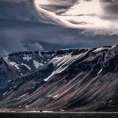 Svalbard Spitsbergen Landscape Nature Photography  artic ıce cold mountains SKY
