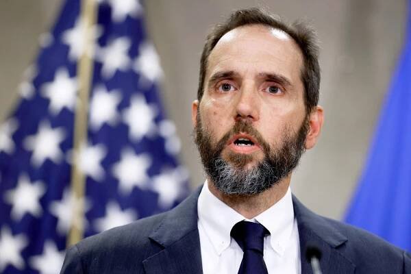 Trump says he would 'fire' Jack Smith 'within two seconds,' moves to challenge special counsel's role in election case