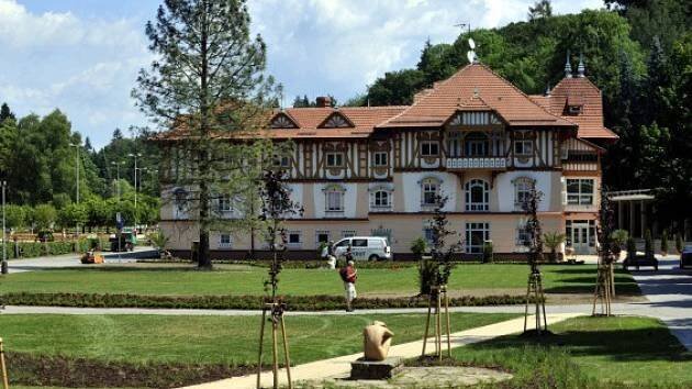 Lázním Luhačovice přibývá klientů, za pololetí jich bylo 17 143