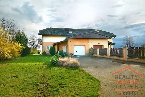 PRODEJ RD 240 m2, pozemek 939 m2, Skalička, Skalice - Hradec Králové | Reality.iDNES.cz 