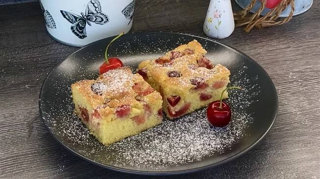 Recept na nejlepší třešňovou bublaninu: Rychlé šlehačkové těsto
