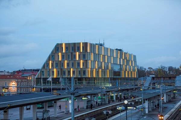 Beleuchtung des neuen Gebäudekomplexes © Anders Bergön 
