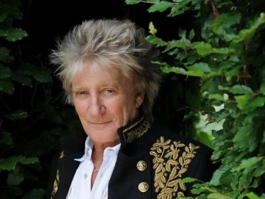 Sir Rod Stewart is coming to Melbourne as part of his huge Aussie tour