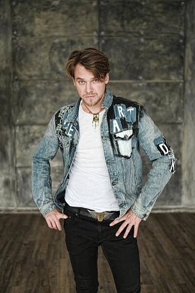 Vojtěch Dyk nahrál sólové album D.Y.K. v New Yorku. Obklopil se špičkovými hudebníky
