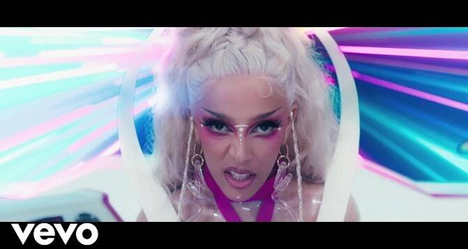 Doja Cat - Get Into It (Yuh) (Official Video)