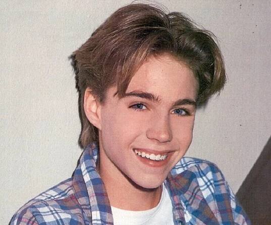 Jonathan Brandis - Bio, Facts, Family Life of Actor