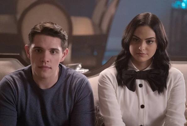 Casey Cott