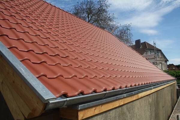 Sanierungen, Dachdecker, Fassaden in Bückeburg - Unsere Leistungen