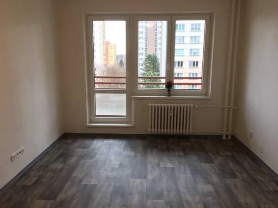 Pronájem bytu 1+kk 26 m², Lumírova, Ostrava - Výškovice