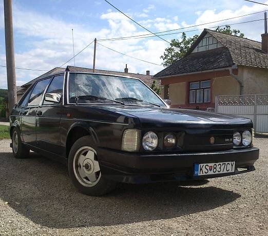 TATRA 700 - Fotoalbum - T613-3 - seznam - 1989 