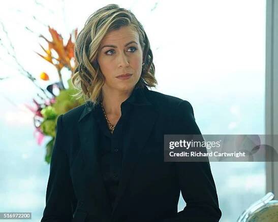 The Trial - Anderson Vaughan Investigations takes on a case that hits close to home when Valeries estranged husband, Gordon, comes to them for help...