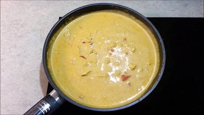 Kuřecí kari na pánvi recept