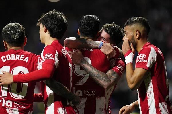 Atlético Madrid díky gólům Félixe a Moraty porazilo poslední Elche