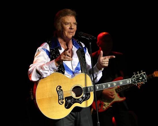 Gallery – MARTY WILDE MBE