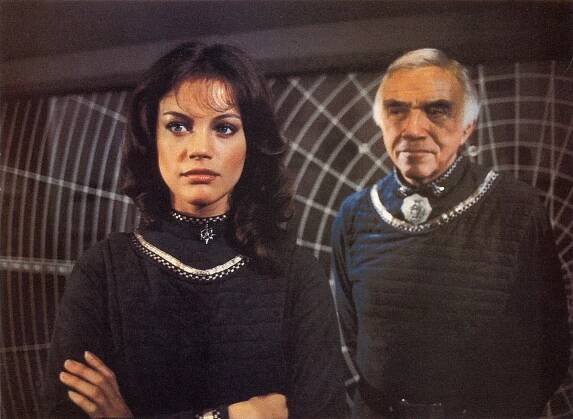 Battlestar Galactica - Z filmu - Maren Jensen, Lorne Greene