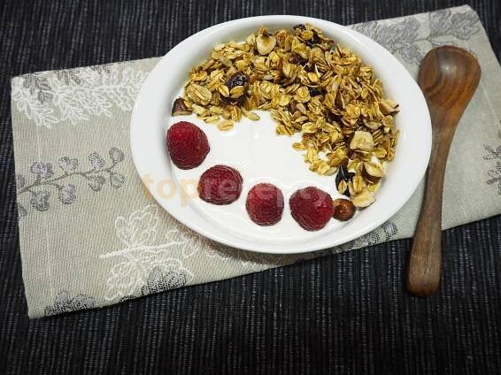 Domácí granola - fotografie receptu - TopRecepty.cz