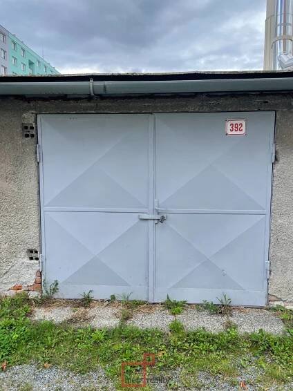 Garáž na prodej, Šternberk U střelnice, 19 m² | Realitní kancelář metr2 reality Olomouc