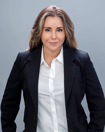 Karyme Lozano - Telenovely.net ... vše o telenovelách na jednom místě