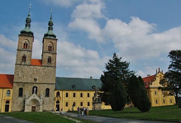 Klášter premonstrátů Teplá | Českým Lesem