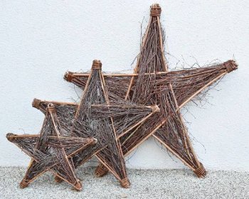 Vánoční dekorace hvězda z březového proutí