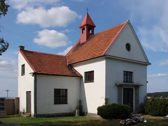 Fotogaléria • Všestary (Obec) • Mapy.com