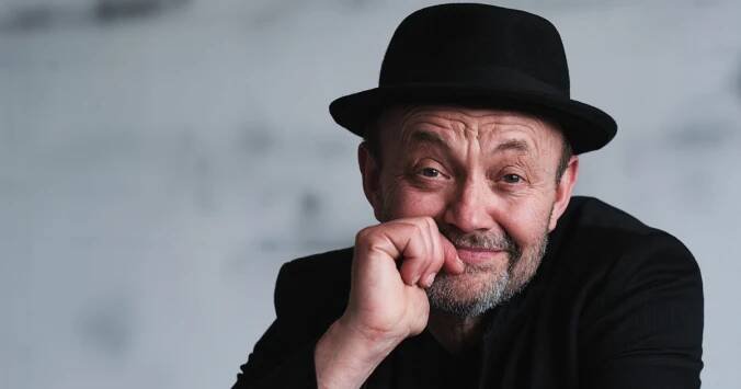 Robert Nebřenský, Anna K, Tonya Graves a další známí hudebníci si ze sebe vystřelí. Svoje největší hity předvedou v nezvyklých verzích
