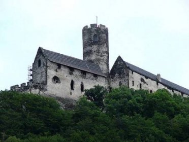 Královský hrad Bezděz byl i klášterem | Česko na Světadílech