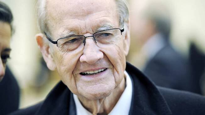 George McGovern taken to South Dakota hospital after fall