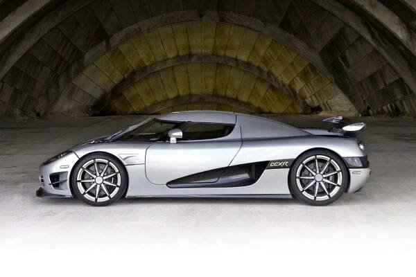 rarest cars in the world koenigsegg ccxr trevita - Luxe Digital