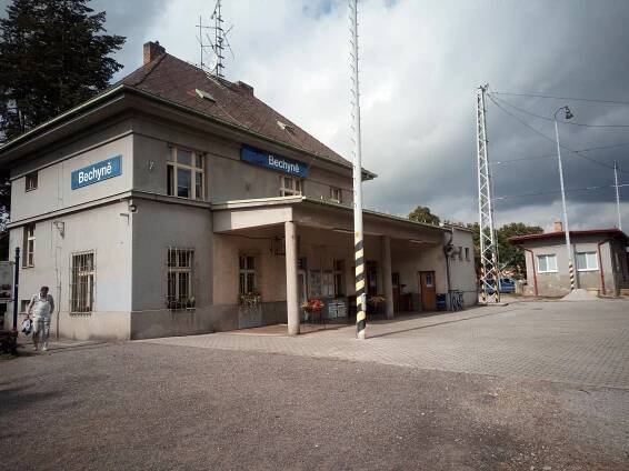 Září 2020