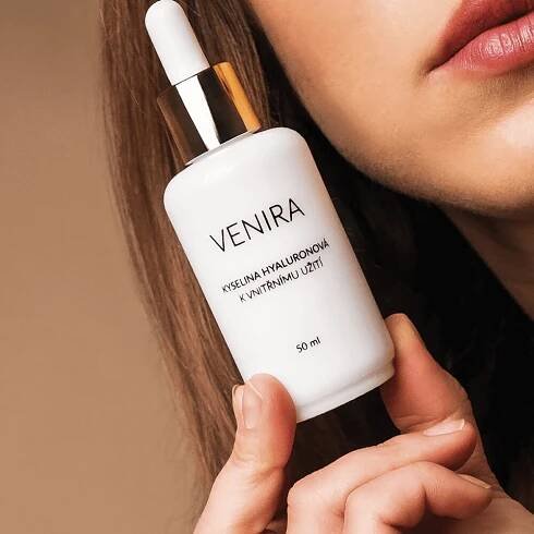 Venira Kyselina hyaluronová k vnitřnímu užití kapky pro výživu a hydrataci