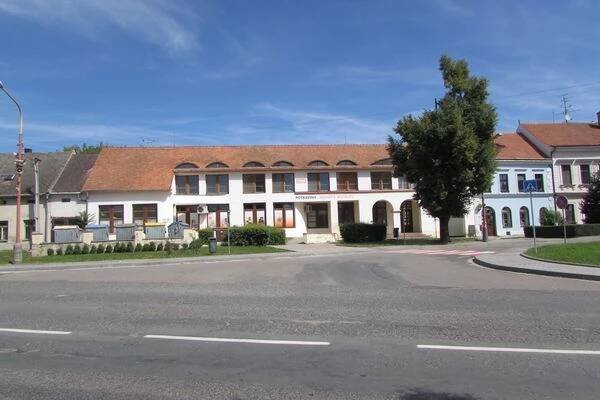 COOP - Jednota, spotřební družstvo v Mikulově foto 1