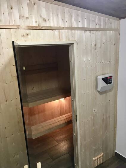 Domácí finská sauna 230×150 cm Strakonice – Sauna Brothers