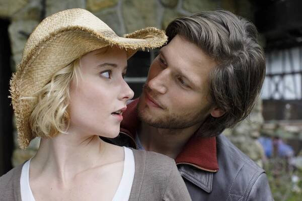 Vteřiny před vraždou - Nepohodlná svědkyně - Z filmu - Teresa Weißbach, Sebastian Ströbel