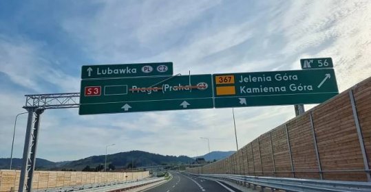 Polsko otevřelo část dálnice S3 spojující české hranice s Baltem. Češi ještě stavět nezačali