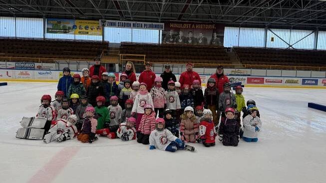 HC Lední Medvědi Pelhřimov » Šampiónka PWHL Denisa Křížová zpět na domácím stadionu