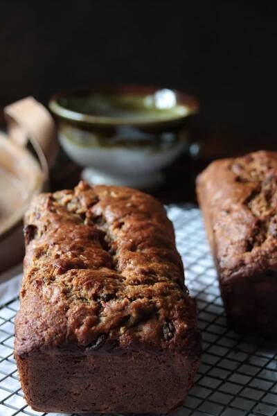 Banana Ginger Bread – The Speckled Door