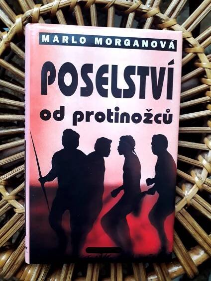 2652,obr.hlav.Poselství od protinožců
