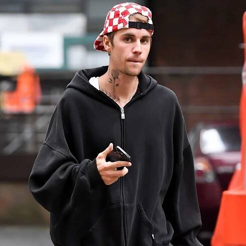 Justin Bieber wears purple shorts in New York City