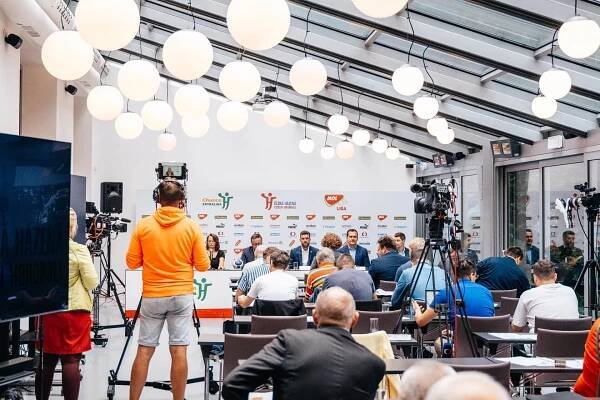 Házená, slavné výhry a tituly Česka na Mistrovství světa, populární je i Extraliga házené - tiskova konference hazene