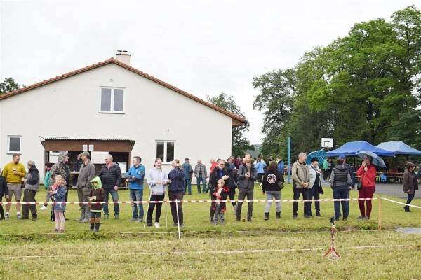 Okrsková hasičská soutěž - Oficiální stránky obce Jesenice