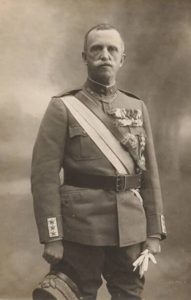 Vittorio Emanuele III di Savoia - Wikipedia