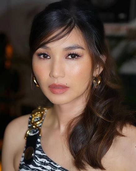 Gemma Chan - Nose, Cheek, Skin, Lip, Chin, Shoulder, Lips... - Female Celebrities