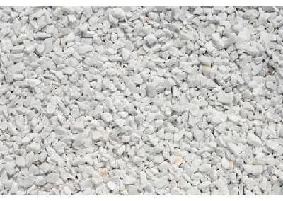 Kamenná drť Flairstone mramorová kararská 9–12 mm bílá balení 25 kg