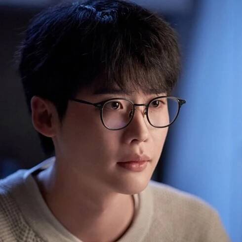 Lee Jong Suk 17