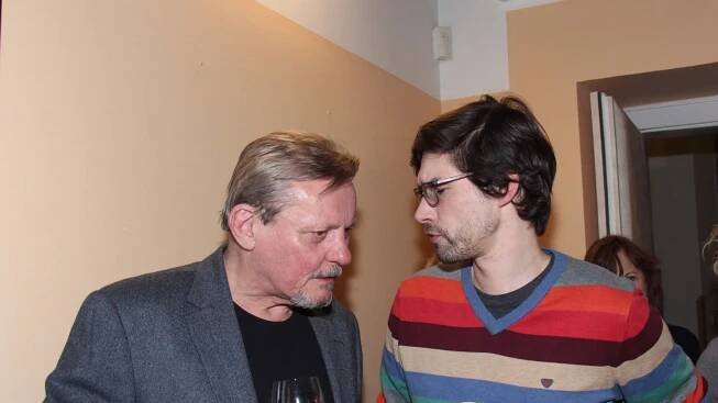 Svatopluk Skopal slaví 70: Syn František (38) se potatil, zářil v pohádce Duch nad zlato – eXtra.cz
