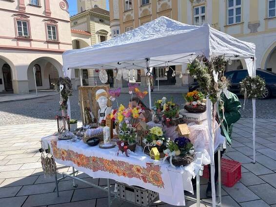 VIDEO: Nový Jičín se chystá na Velikonoce, trhy přinesly jaro a zábavu