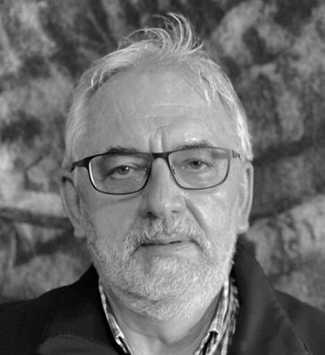 Rozvolňování bylo zase neuvážené. Pomůže jen očkování, říká Libor Grubhoffer - Flowee