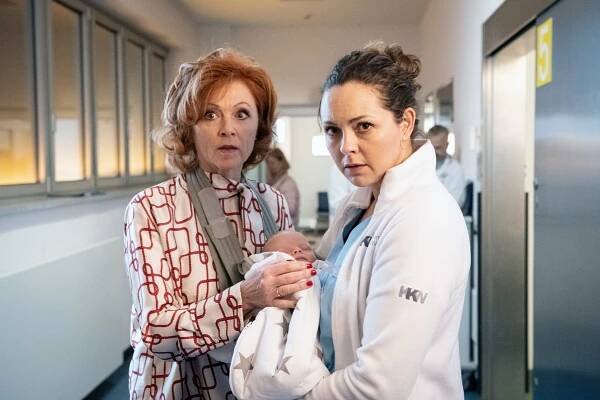 Nachtschwestern - Familienbande (S01E07) (2019)